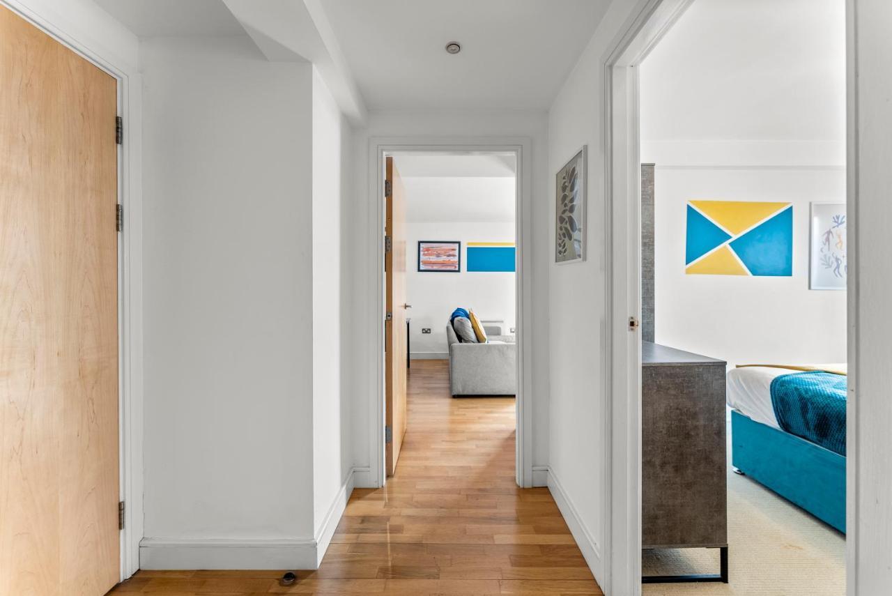 Enchanting Bristol Abode -Sleeps 6 With Balcony! Exterior photo